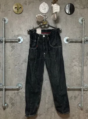 2006 LEVI’S red wire pants black