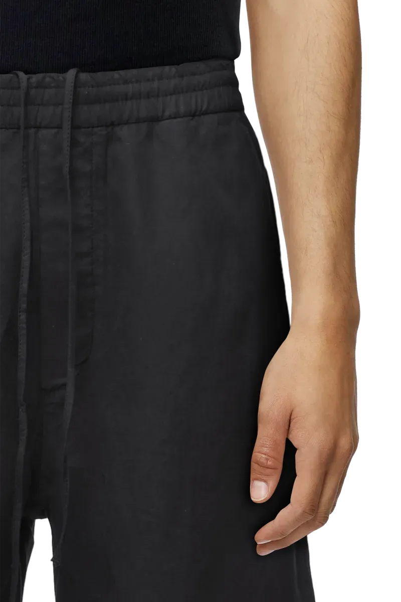 DRYKORN SAYO Basketball Shorts in Lyocell-Mix Black