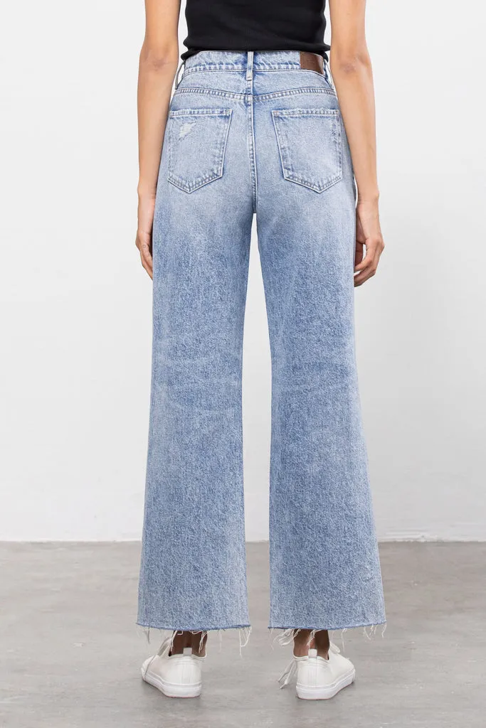 Hidden Logan Medium Wash Heavy Distressed Dad Jeans