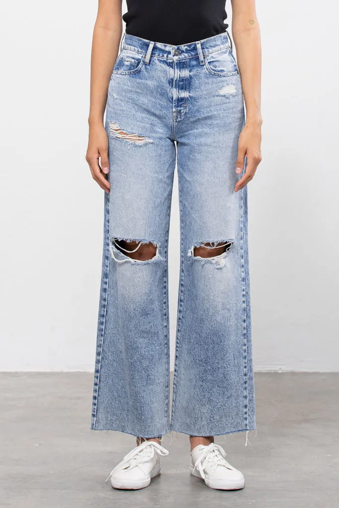 Hidden Logan Medium Wash Heavy Distressed Dad Jeans