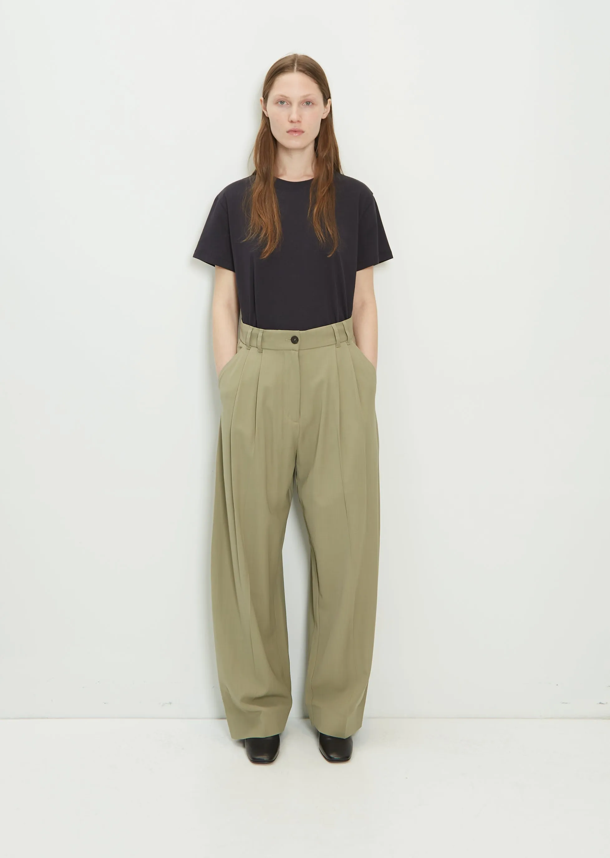 Nika Double Pleat Volume Wool Blend Pant